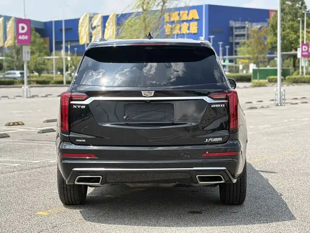 Cadillac XT6 — фото 7