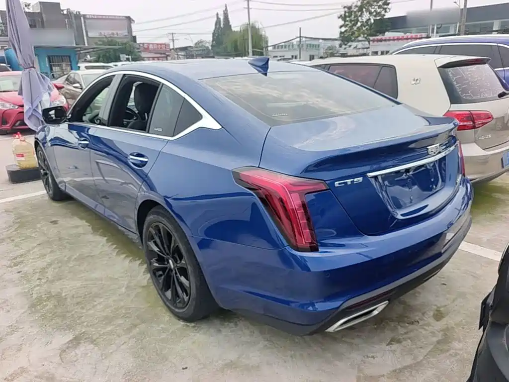 Cadillac CT5 — фото 5