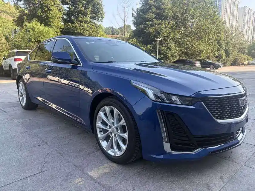 Cadillac CT5 — фото 3