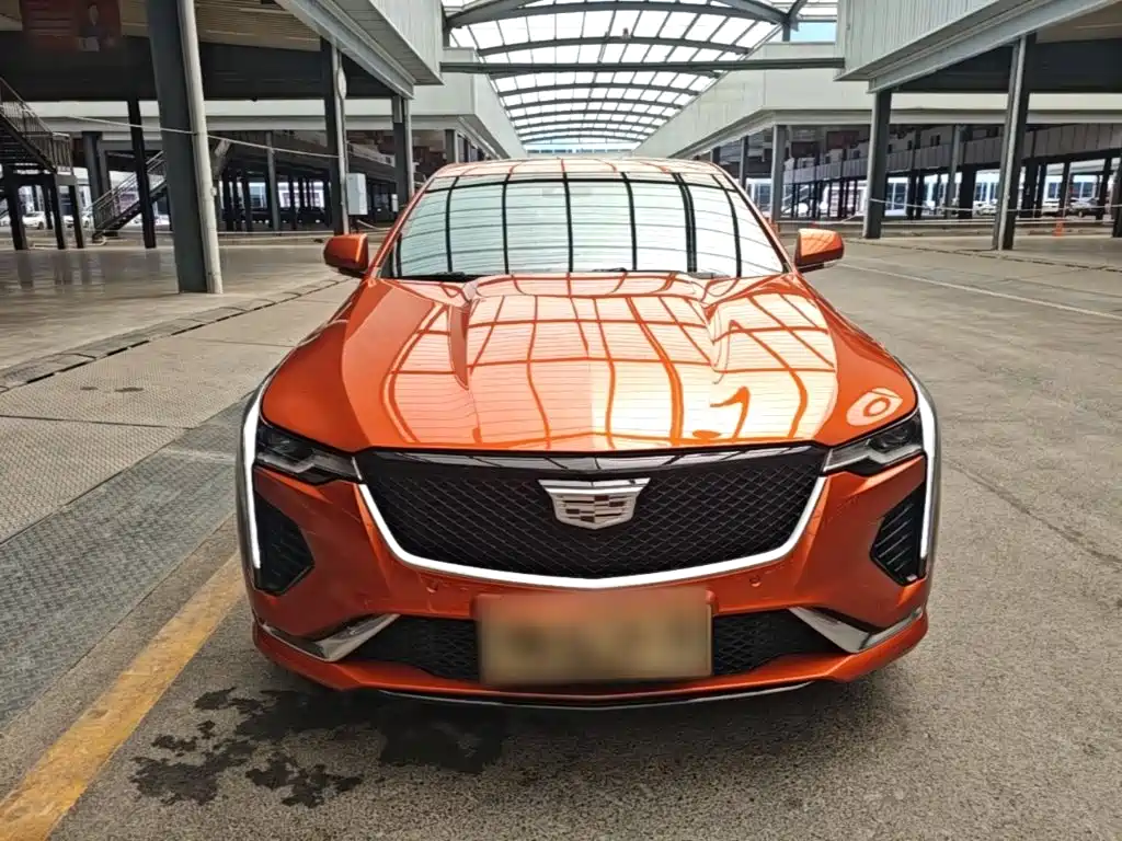 Cadillac CT4 — фото 3