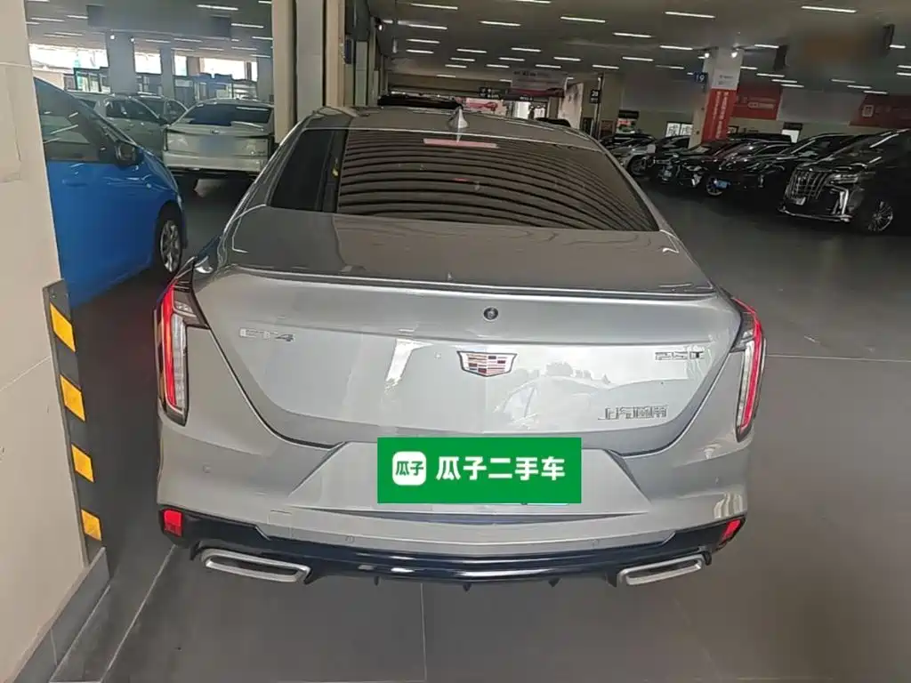 Cadillac CT4 — фото 6