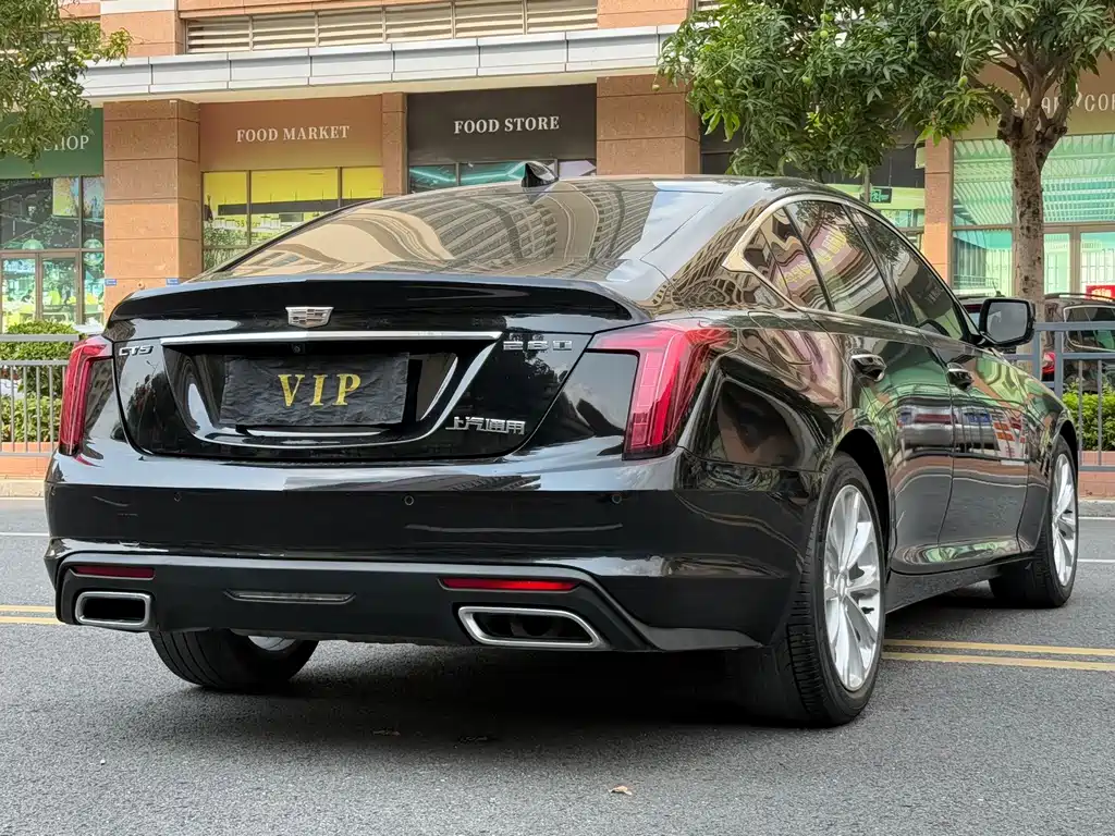 Cadillac CT5 — фото 5