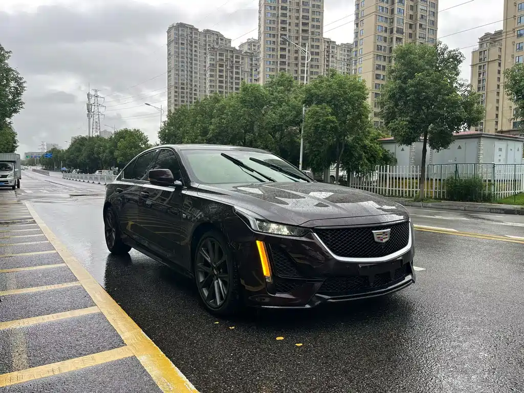 Cadillac CT5 — фото 3