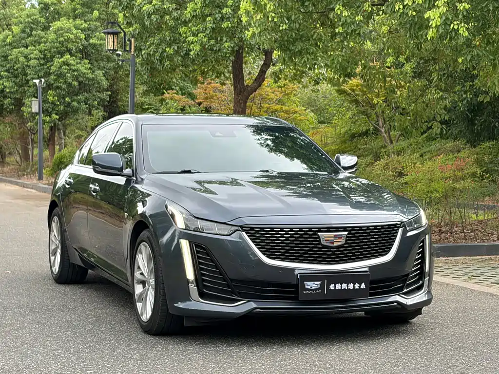 Cadillac CT5 — фото 4