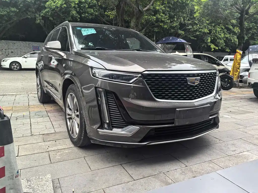 Cadillac XT6 — фото 3
