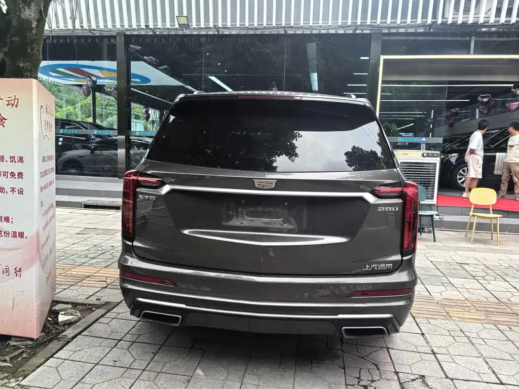Cadillac XT6 — фото 7