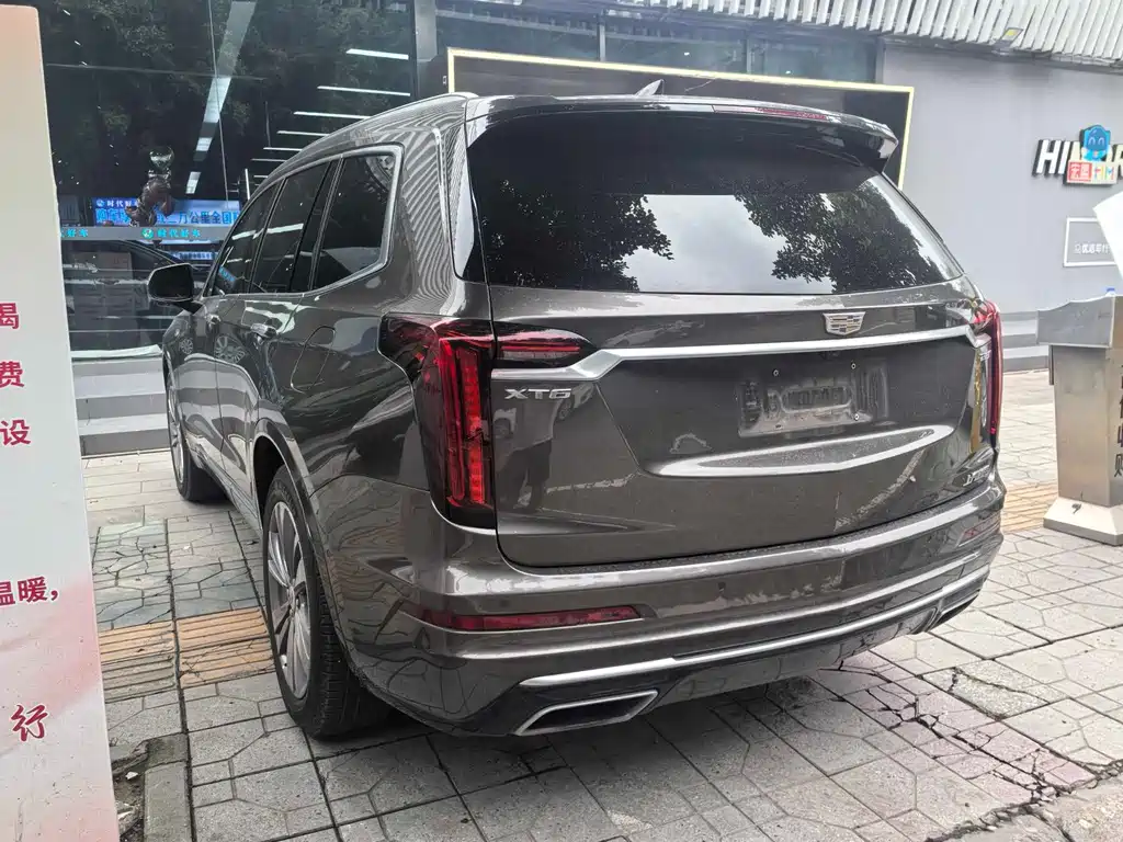 Cadillac XT6 — фото 9