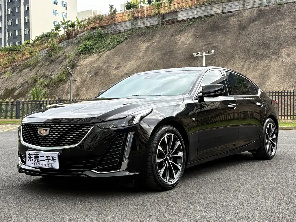 Cadillac CT5 — фото 2