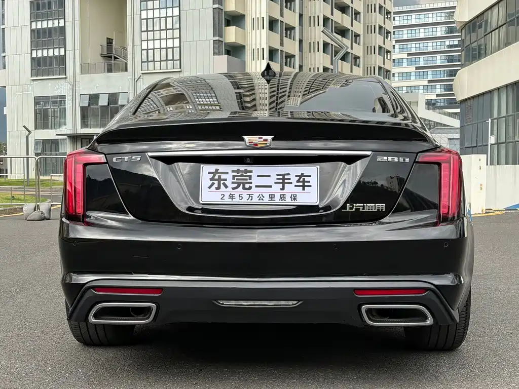 Cadillac CT5 — фото 10