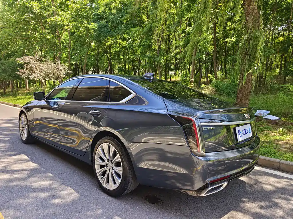 Cadillac CT6 — фото 4