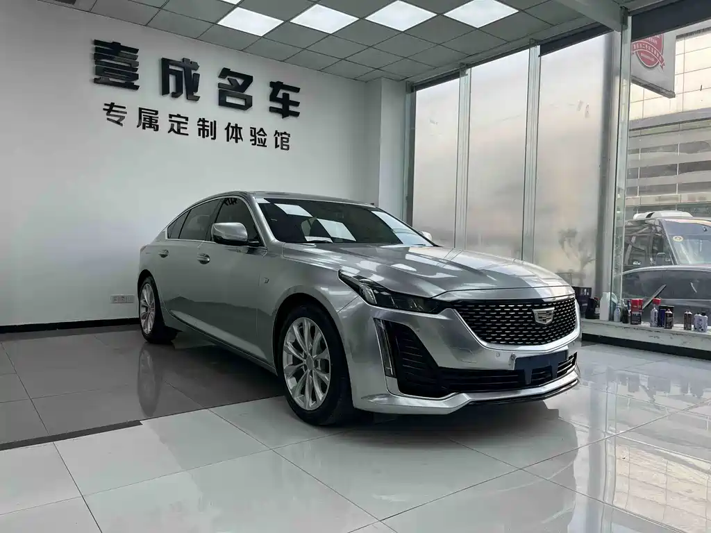 Cadillac CT5 — фото 3