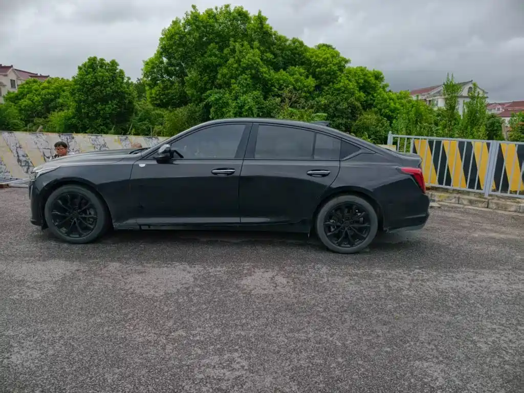 Cadillac CT5 — фото 5