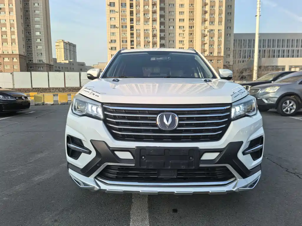 Changan CS75 — фото 2