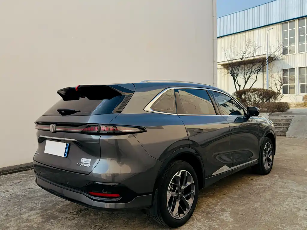 Changan CS75 PLUS — фото 6
