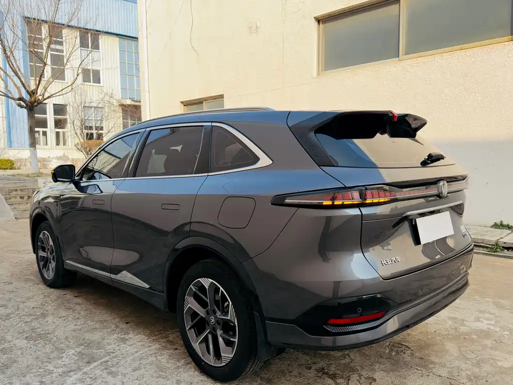 Changan CS75 PLUS — фото 8