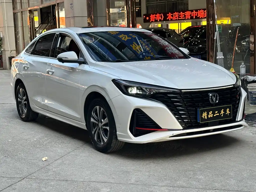 Changan Eado — фото 3