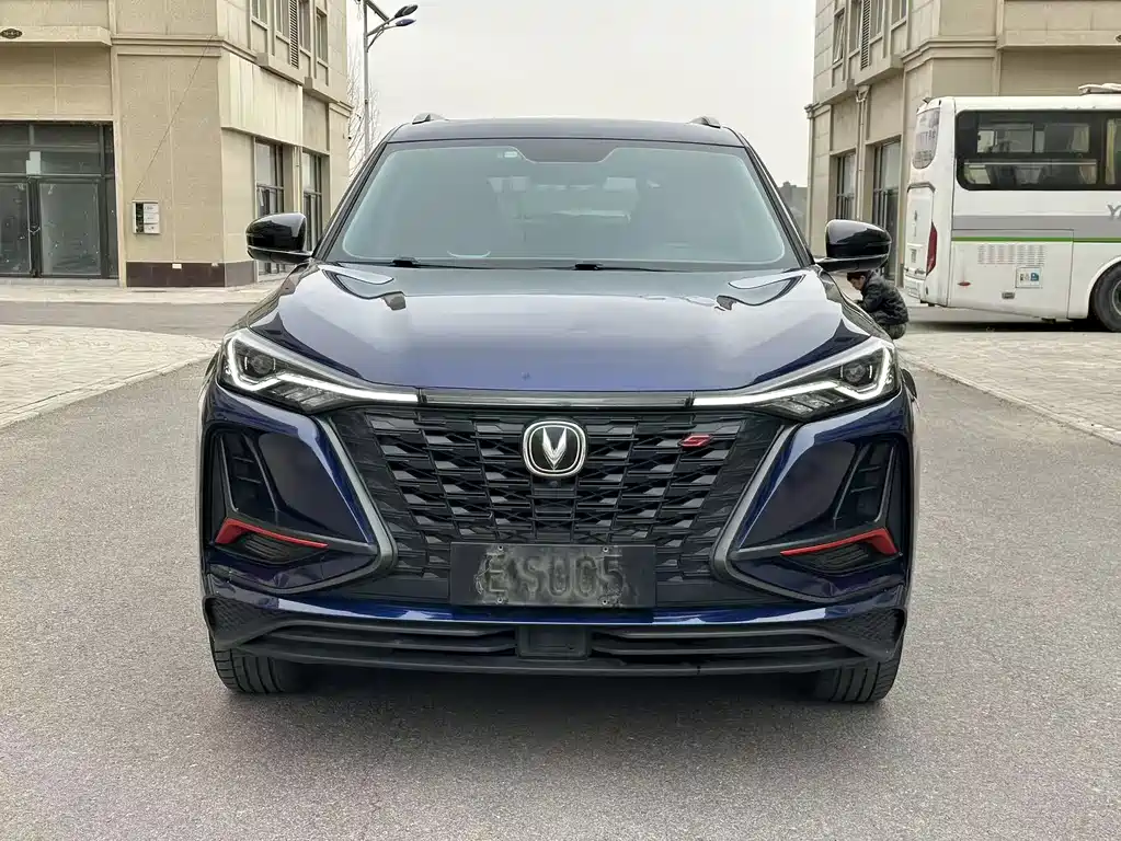 Changan CS75 PLUS — фото 2