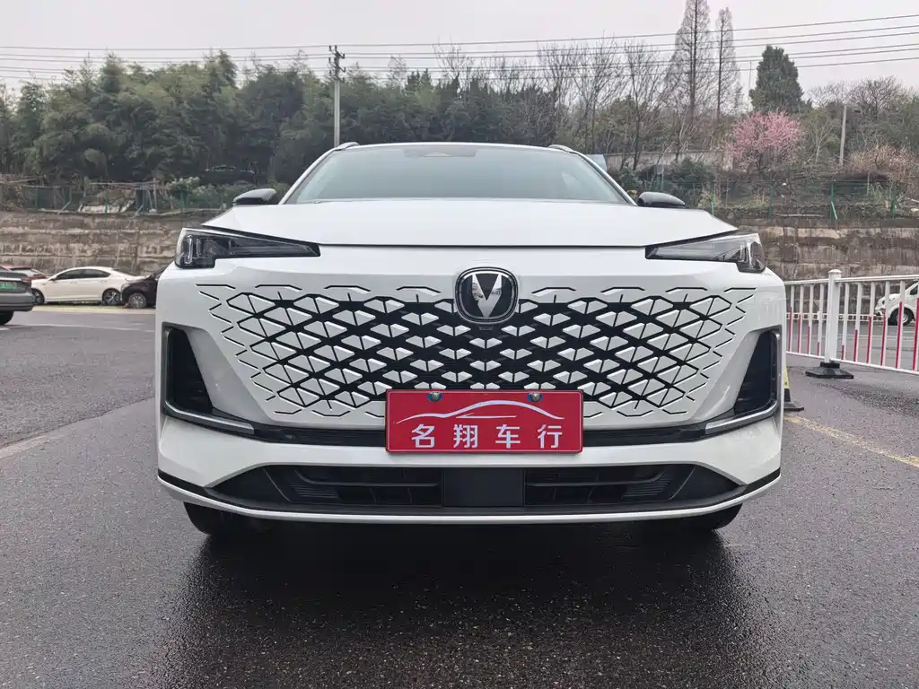 Changan CS55PLUS — фото 3