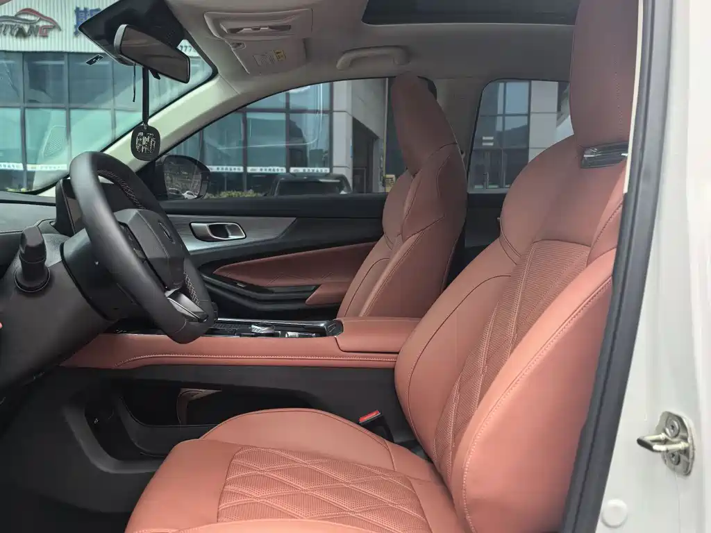 Changan CS55PLUS — фото 10