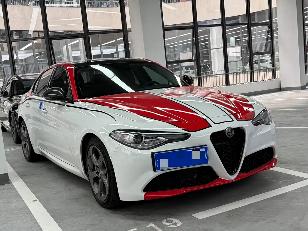 Alfa Romeo Giulia — фото 3