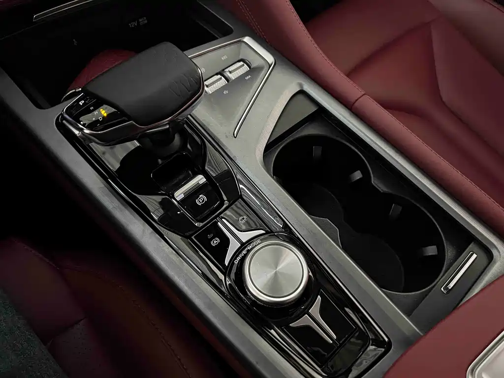 Changan CS75 PLUS — фото 13