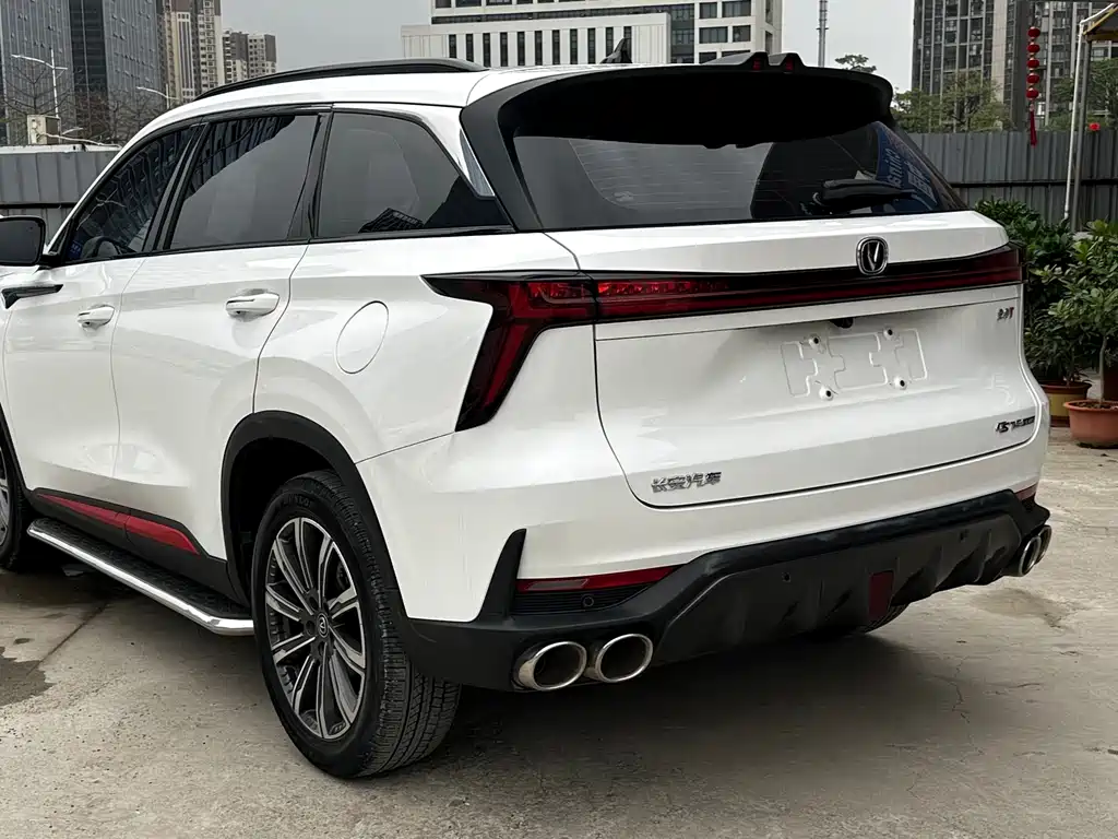Changan CS75 PLUS — фото 5