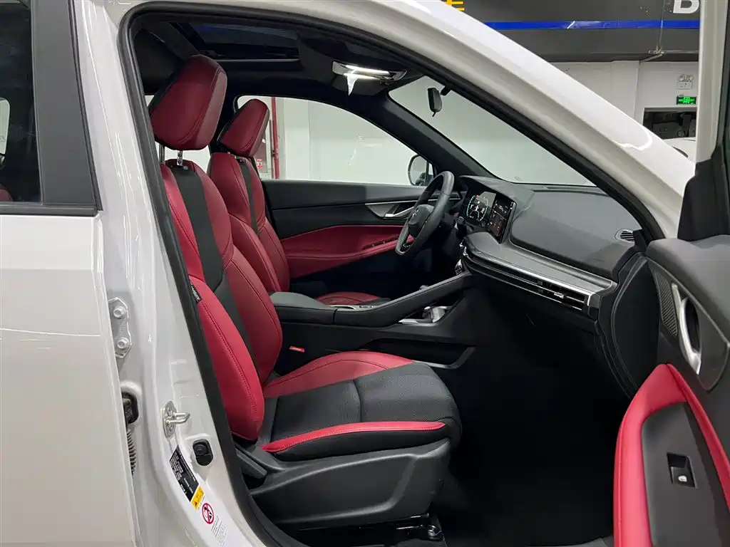 Changan CS35PLUS — фото 18