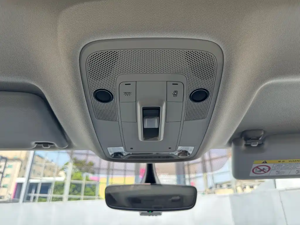 Audi Q3 Sportback — фото 18