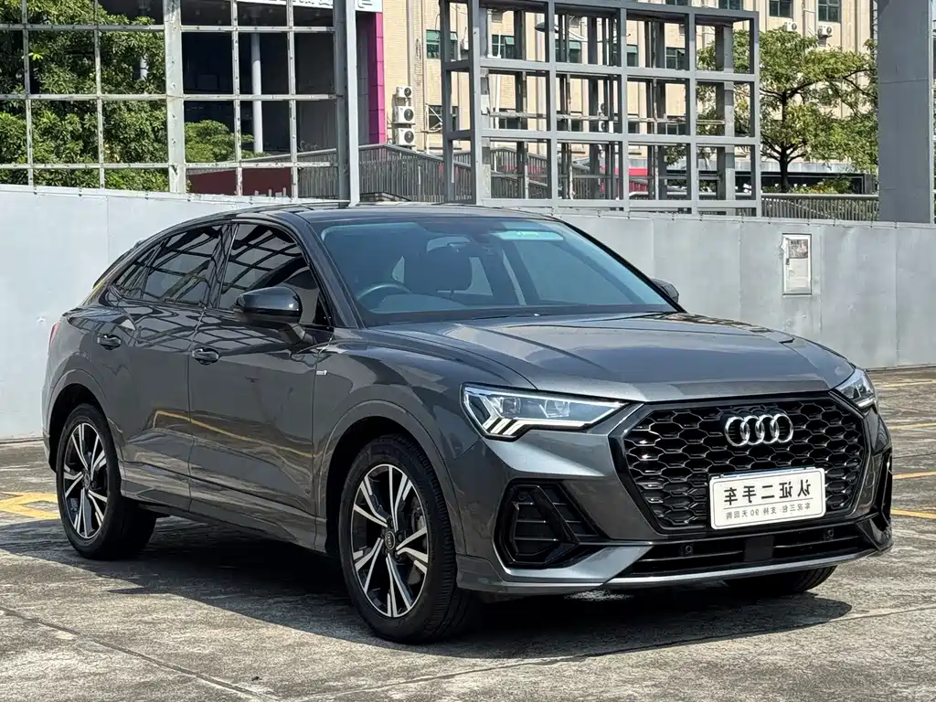Audi Q3 Sportback — фото 3