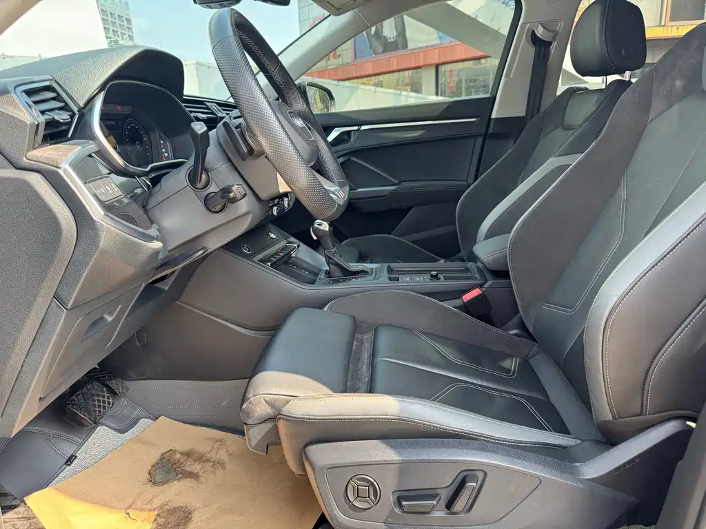 Audi Q3 Sportback — фото 4