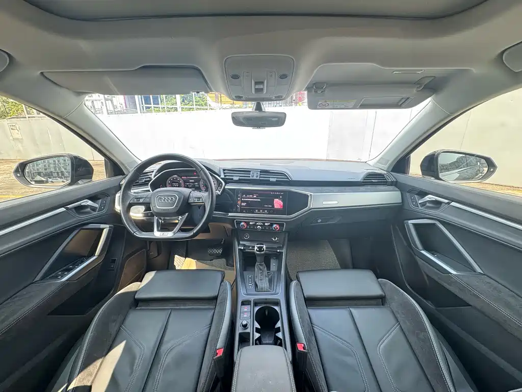 Audi Q3 Sportback — фото 7