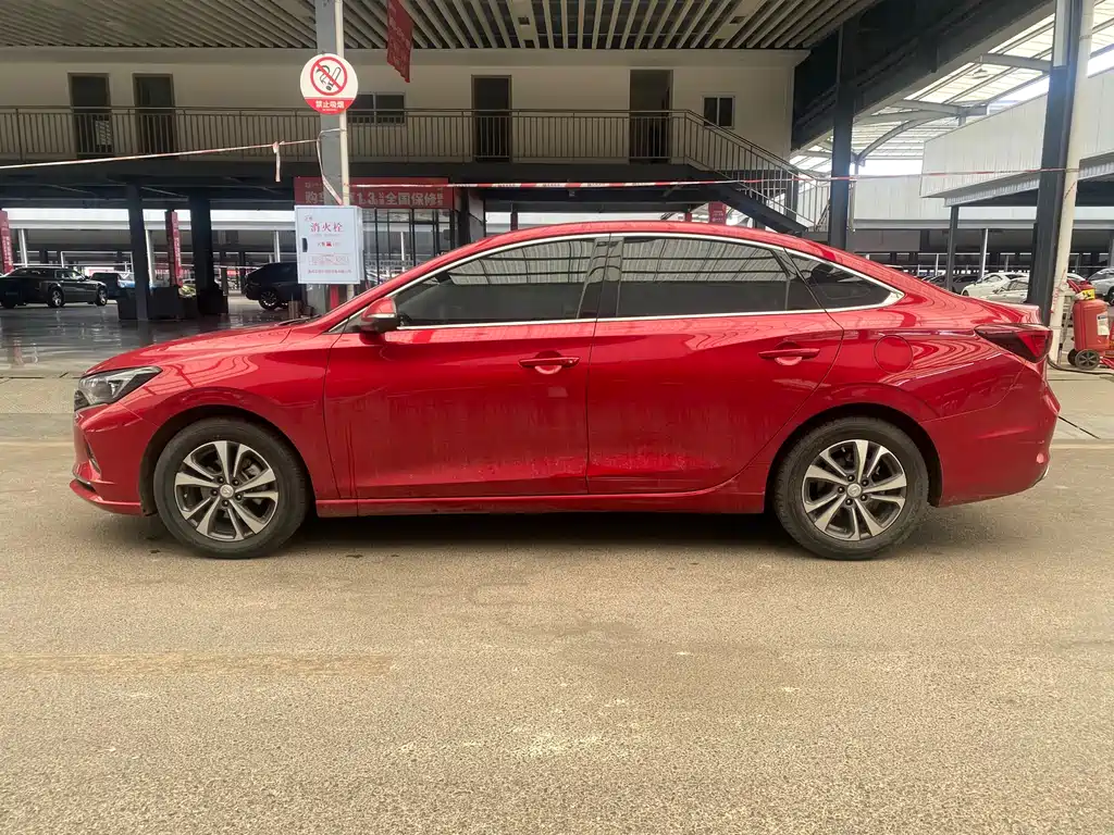 Changan Eado — фото 11