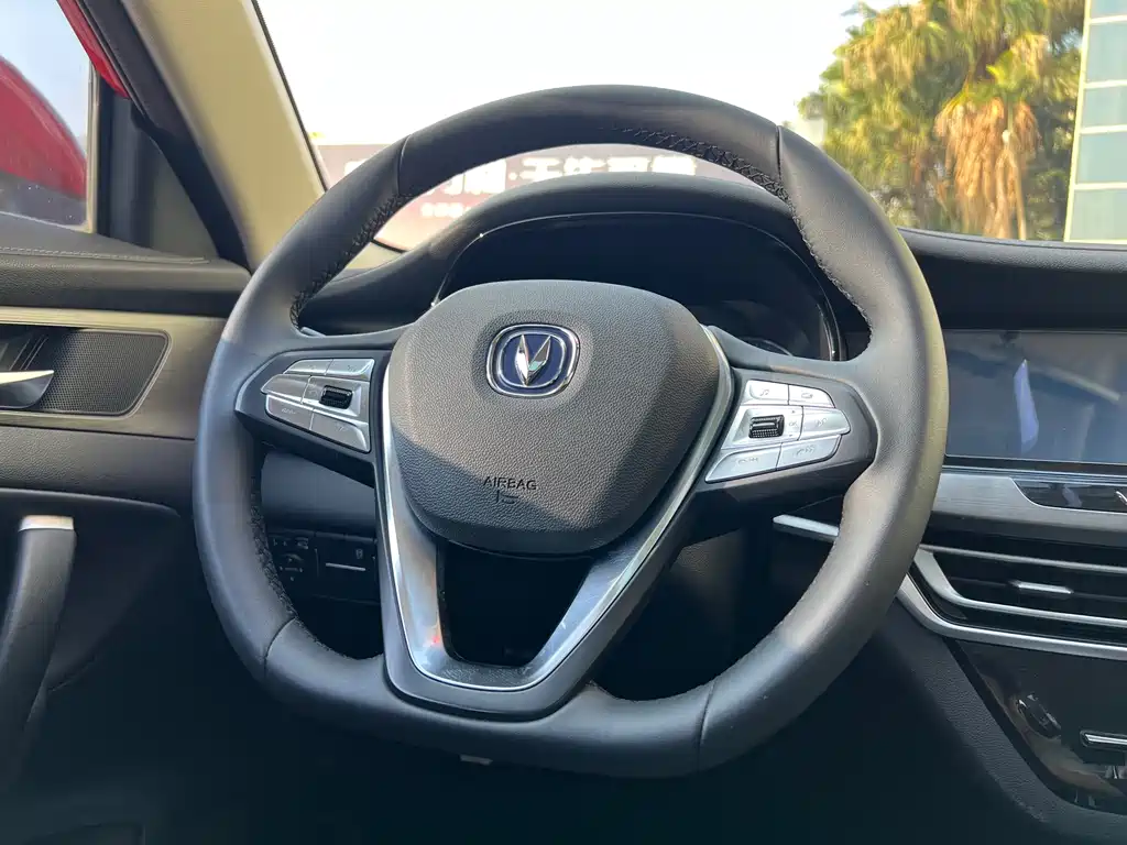 Changan CS35PLUS — фото 14