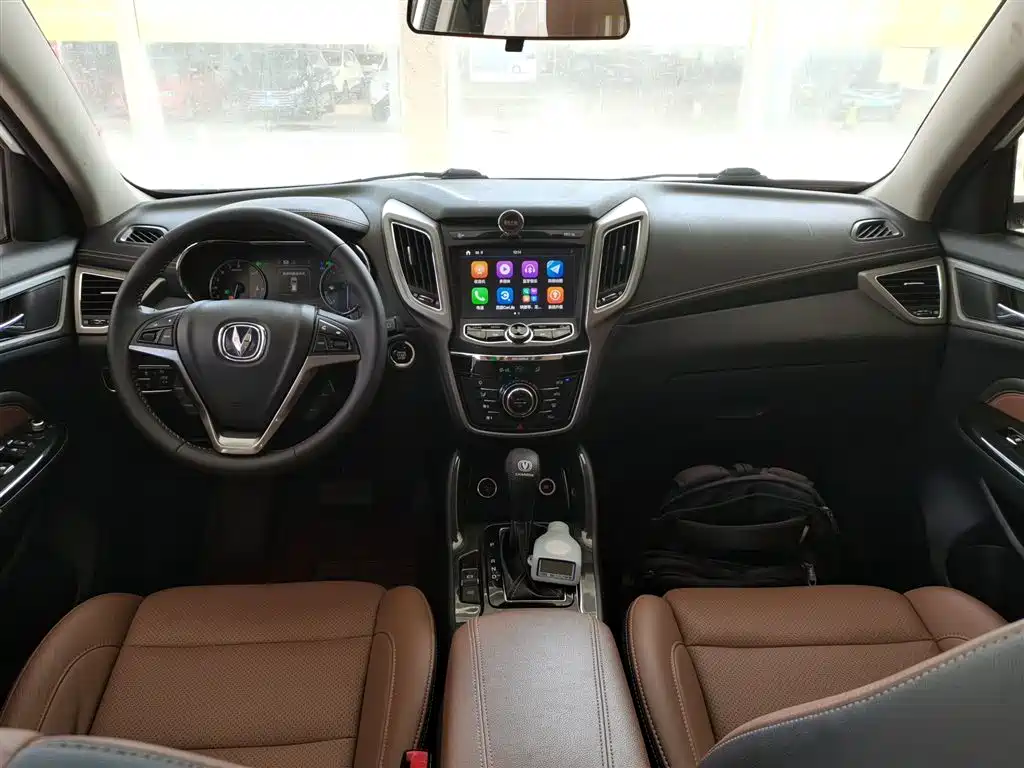 Changan CS75 — фото 10