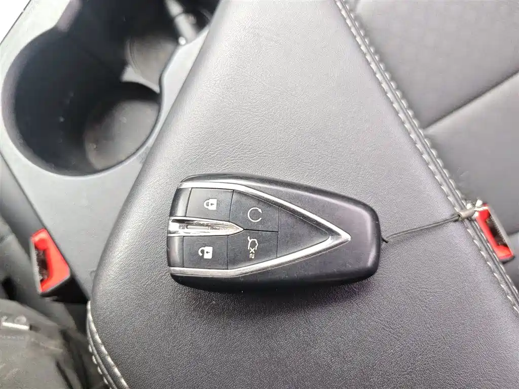 Changan Eado — фото 17