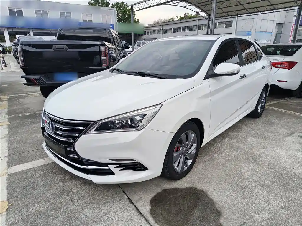 Changan Eado DT — фото 2