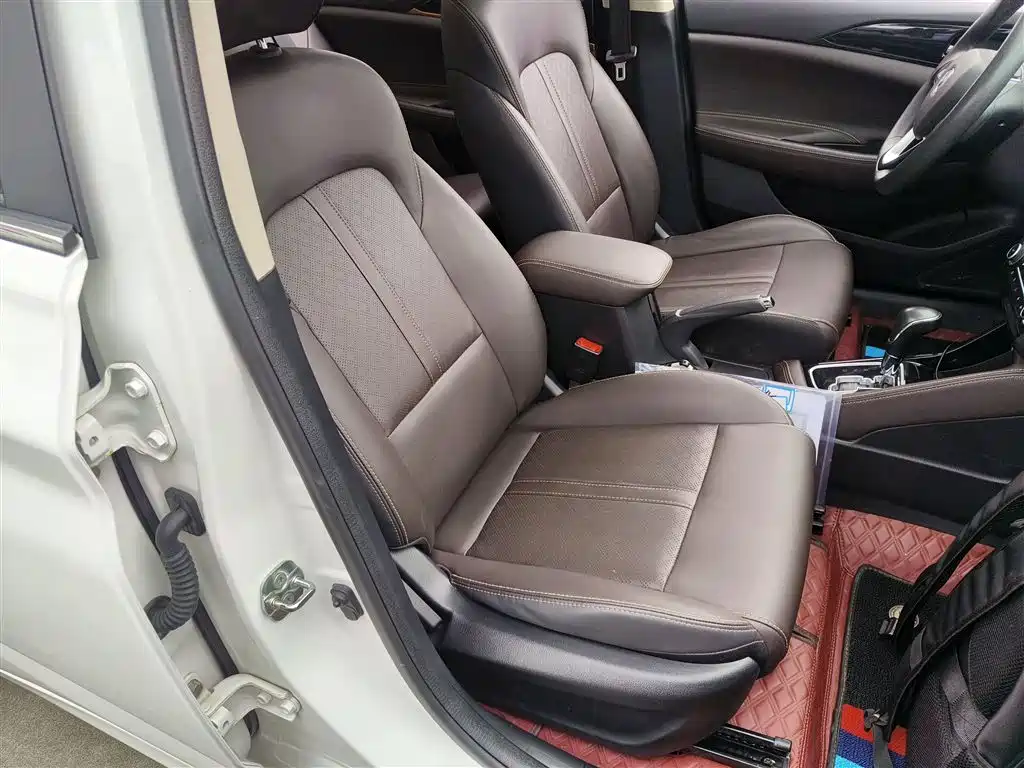 Changan Eado DT — фото 25