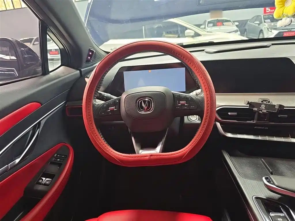 Changan UNI-T — фото 11