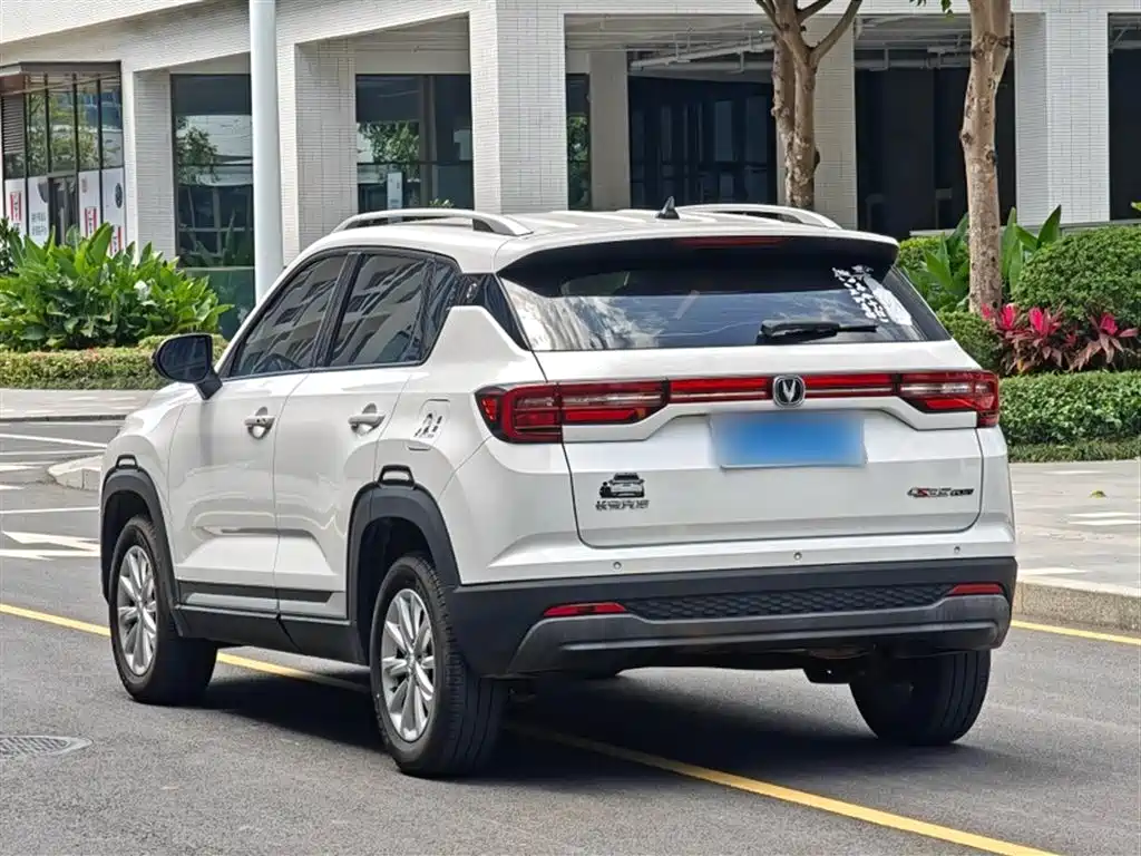 Changan CS35PLUS — фото 22