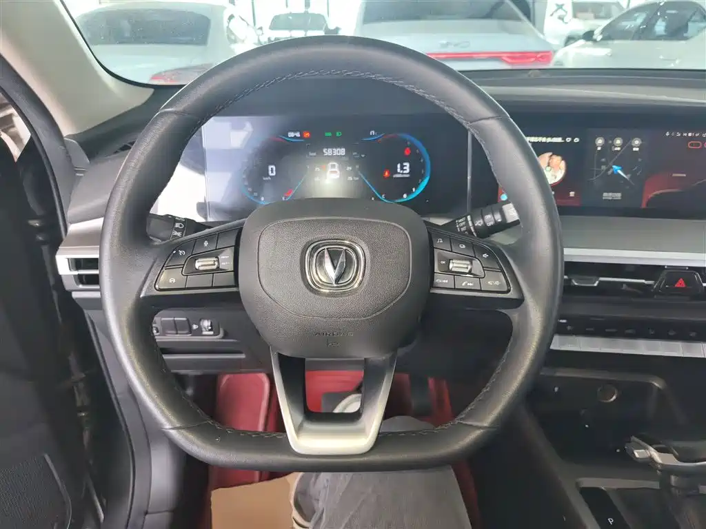 Changan CS35PLUS — фото 11