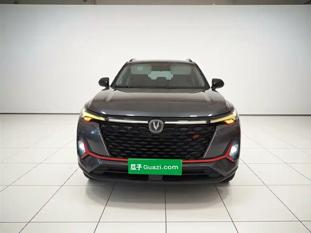 Changan CS35PLUS — фото 3