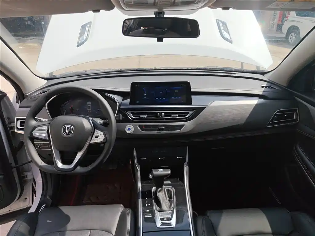 Changan CS75 — фото 10
