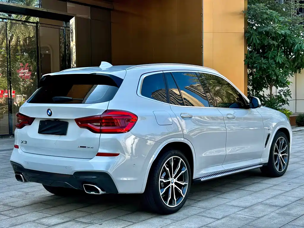 BMW X3 — фото 4