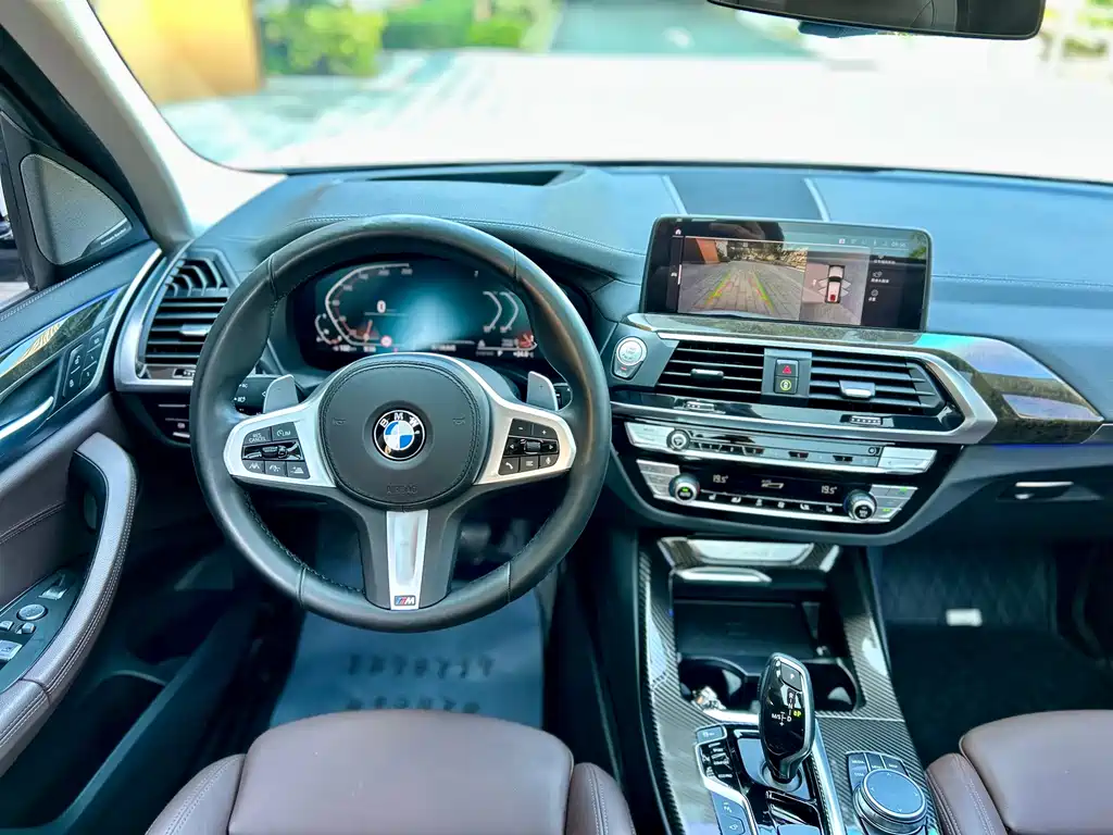 BMW X3 — фото 10
