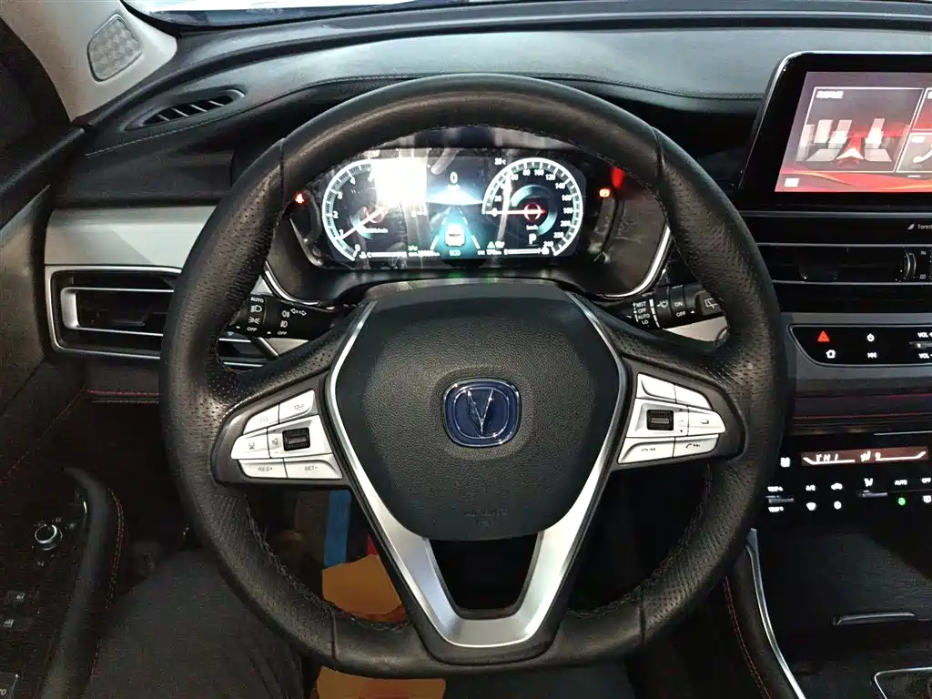 Changan CS75 — фото 11