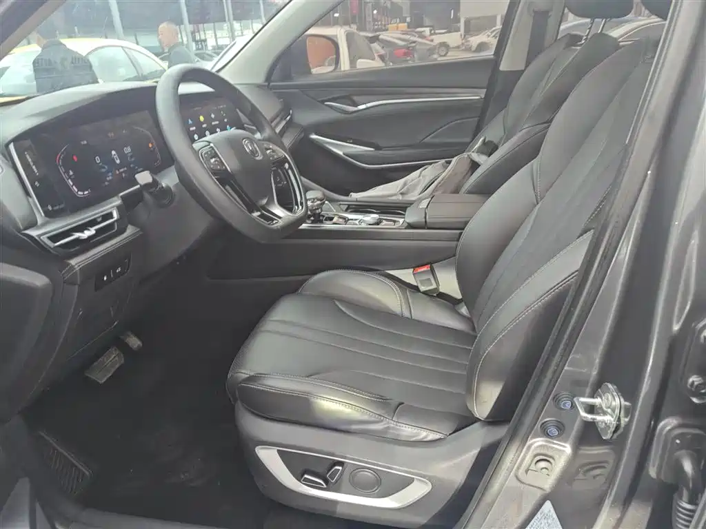 Changan CS75 PLUS — фото 11