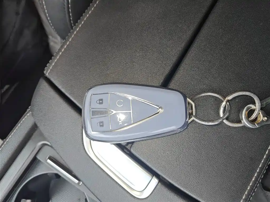Changan CS75 PLUS — фото 17