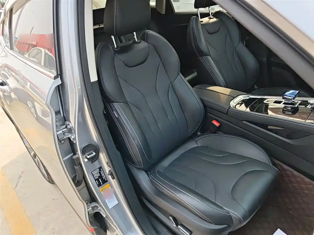 Changan CS85 COUPE — фото 20