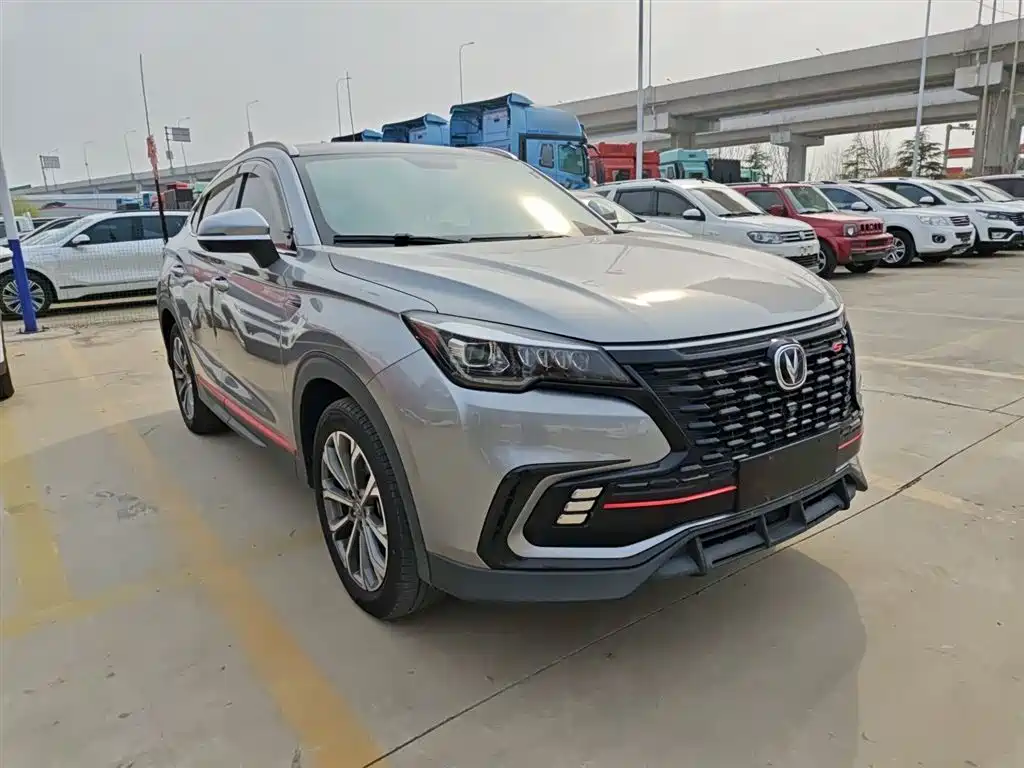 Changan CS85 COUPE — фото 22