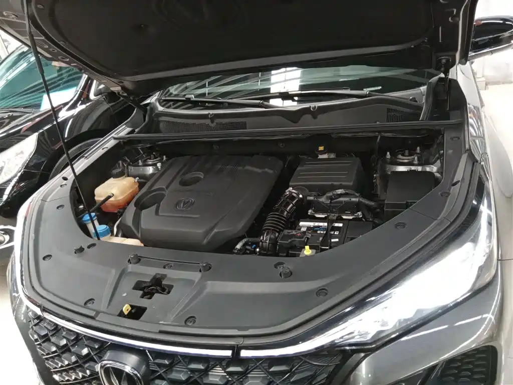 Changan CS75 PLUS — фото 20